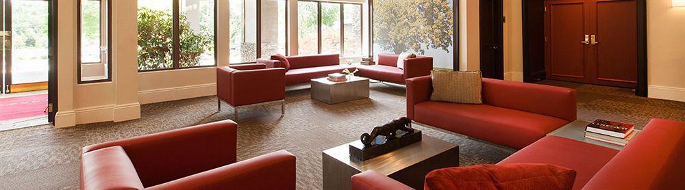 Ramada By Wyndham Rock Hill At Sullivan Center Екстер'єр фото