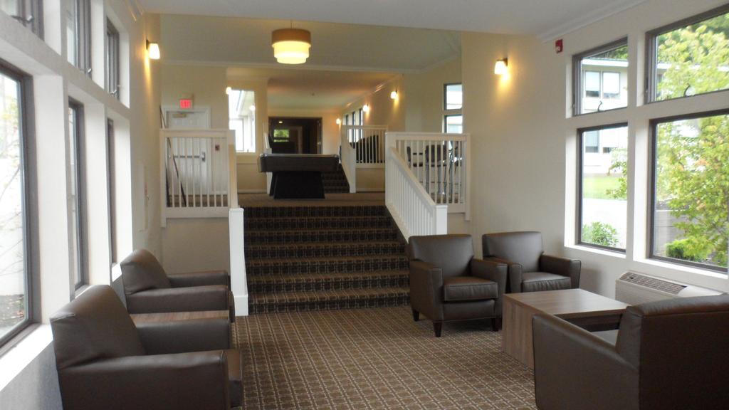 Ramada By Wyndham Rock Hill At Sullivan Center Екстер'єр фото